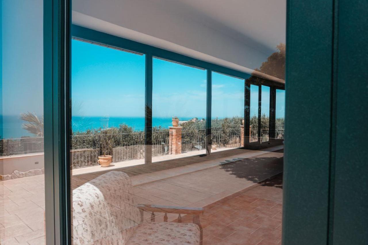 Вілла Il Casale Di Bovo Marina Монталлеґро Номер фото